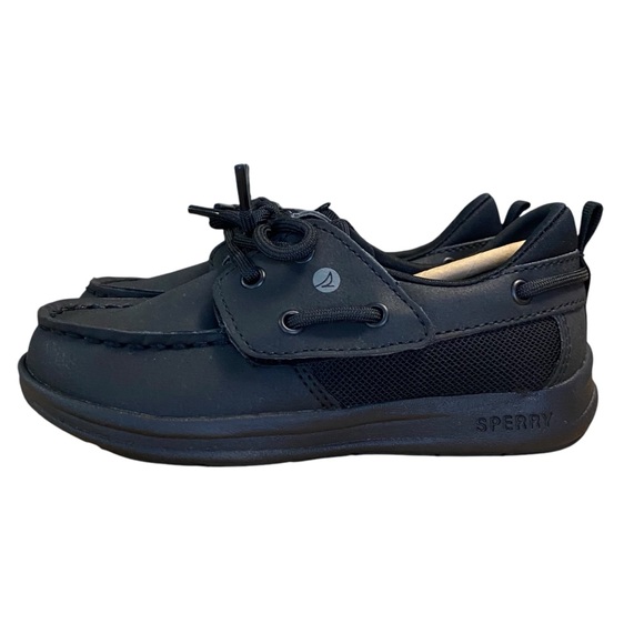 Sperry Boys Black Fairwater PLUSHWAVE™ Jr Boat Shoe - Picture 2 of 10